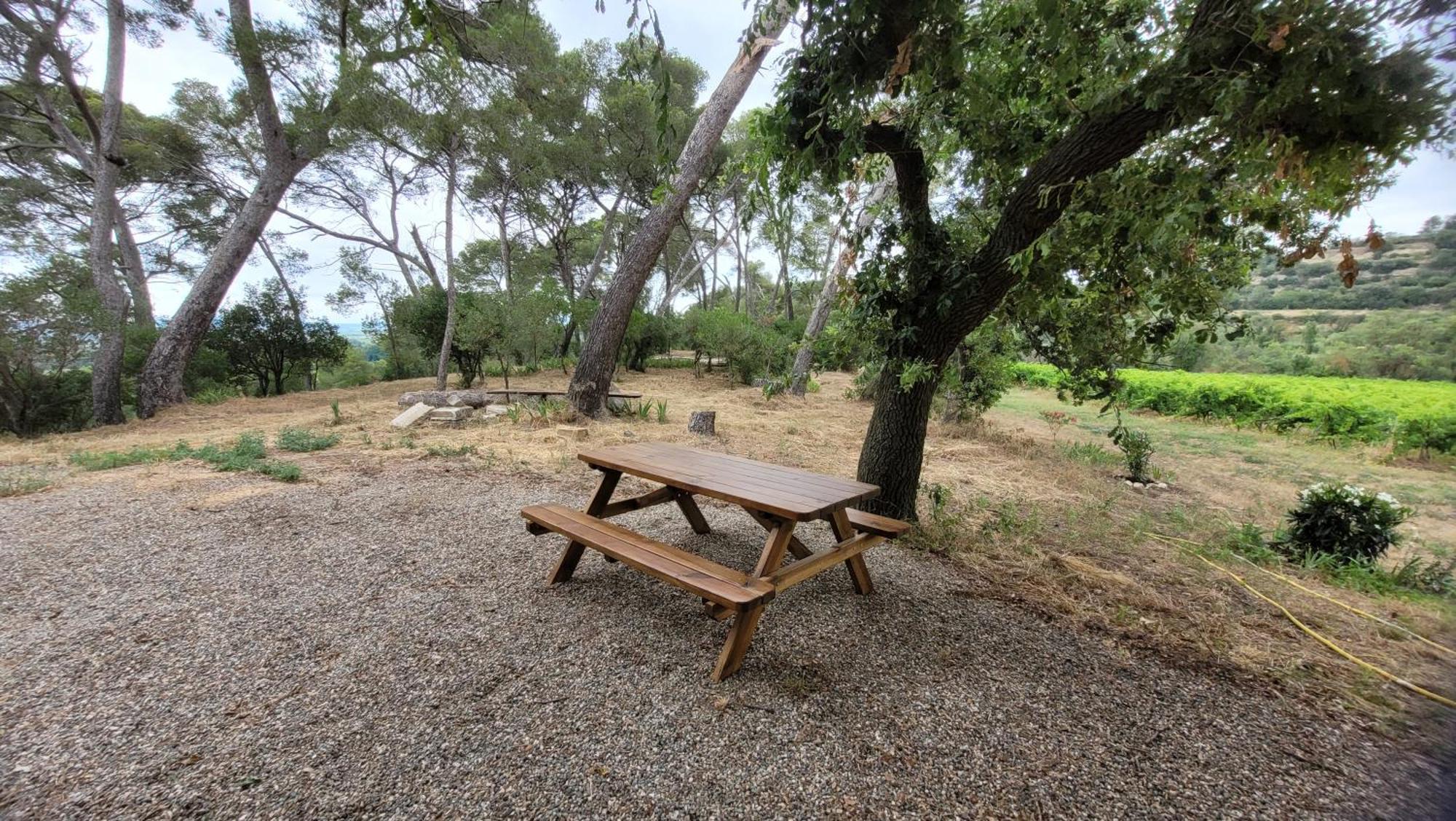 La Pinede, Logement Privatif Au Chateau Aumes エクステリア 写真